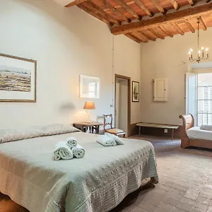 anfiteatro-luxury-rooms-affitti-brevi-italia.it-tuscanyhotel.com/