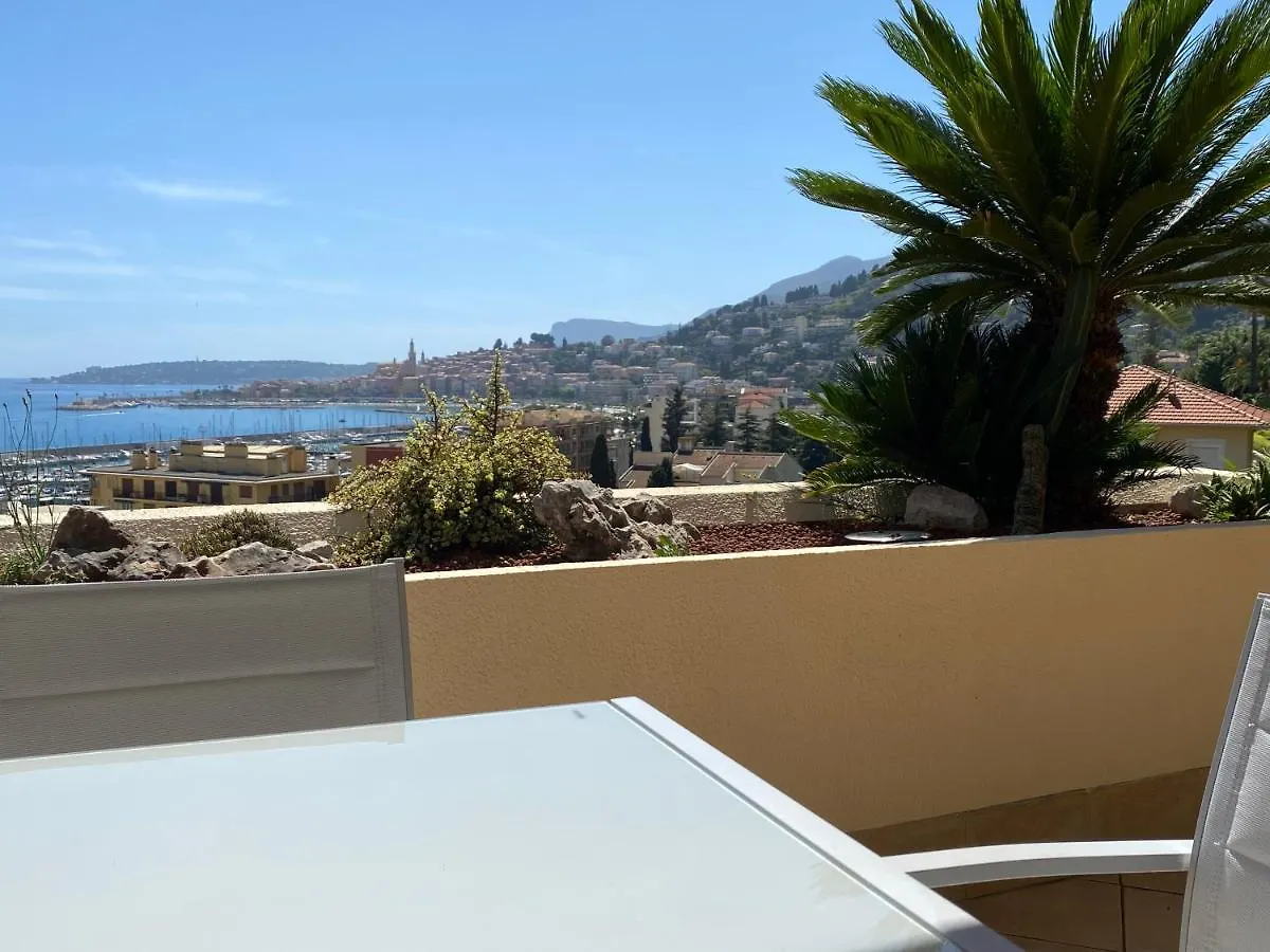 Mansfield Vue Carte Postale Terrasse Piscine Calme Port A 200M A Pied Apartment Menton