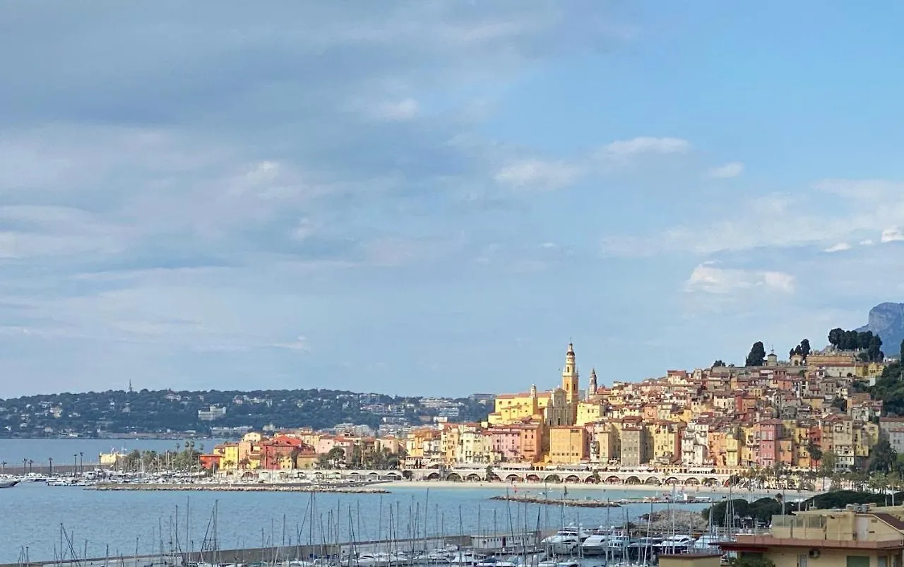 Mansfield Vue Carte Postale Terrasse Piscine Calme Port A 200M A Pied Apartment Menton 0*,