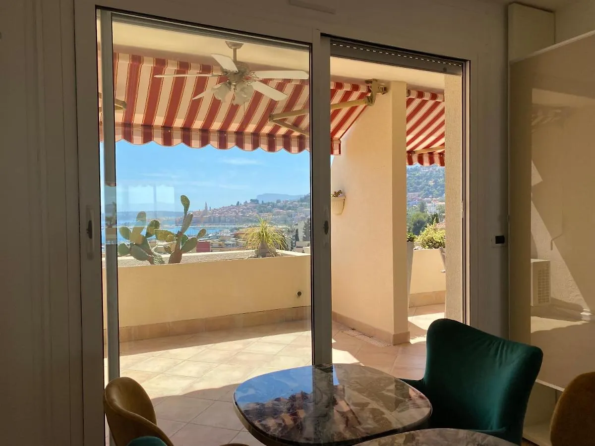 Mansfield Vue Carte Postale Terrasse Piscine Calme Port A 200M A Pied Apartment Menton
