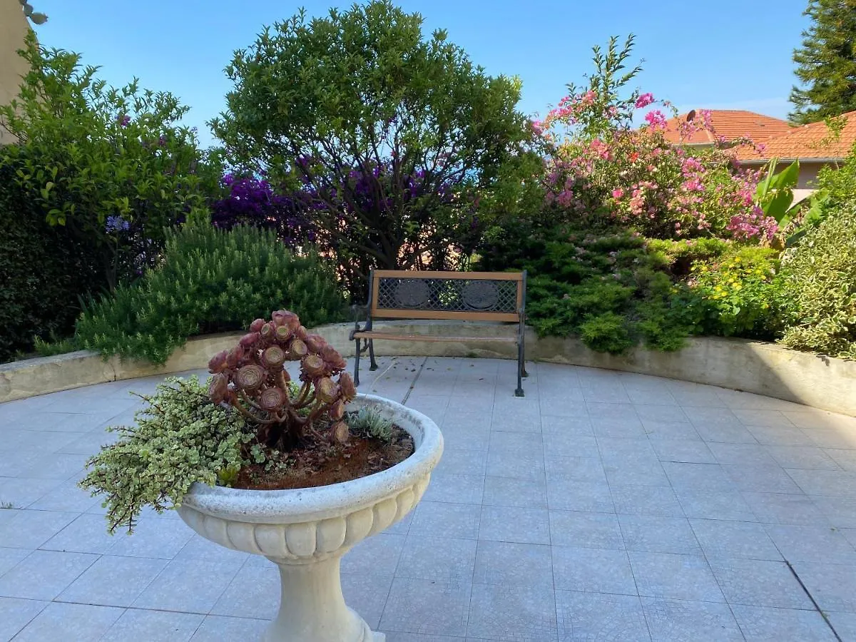 Mansfield Vue Carte Postale Terrasse Piscine Calme Port A 200M A Pied Apartment Menton France