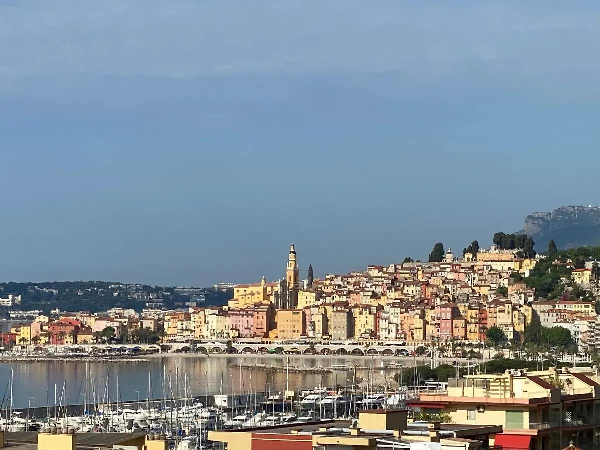Mansfield Vue Carte Postale Terrasse Piscine Calme Port A 200M A Pied Apartment Menton